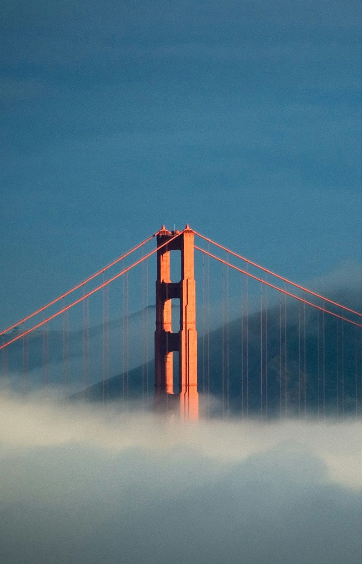 Golden Gate Bridge in fog